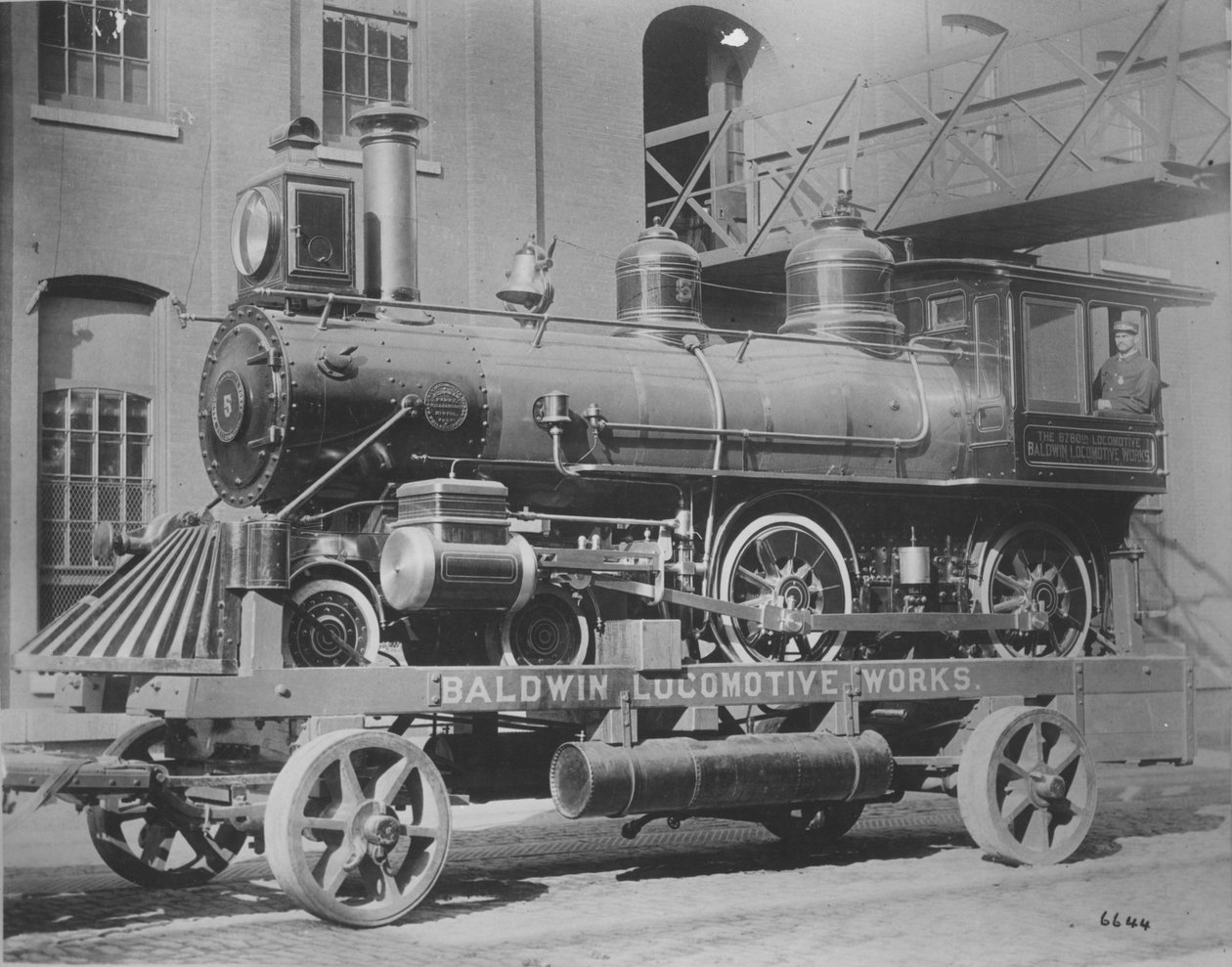 Baldwin Locomotive Works, Handwerksausstellung, Verfassungsjubiläum, Philadelphia, Pennsylvania, 1887 von American Photographer