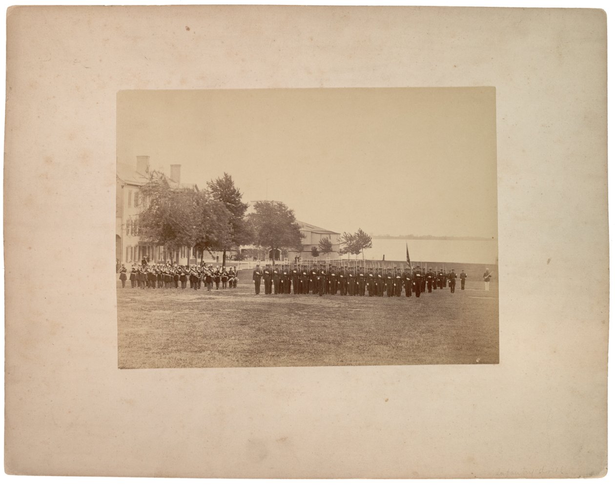 Infanteriedrill, ca. 1870 von American Photographer