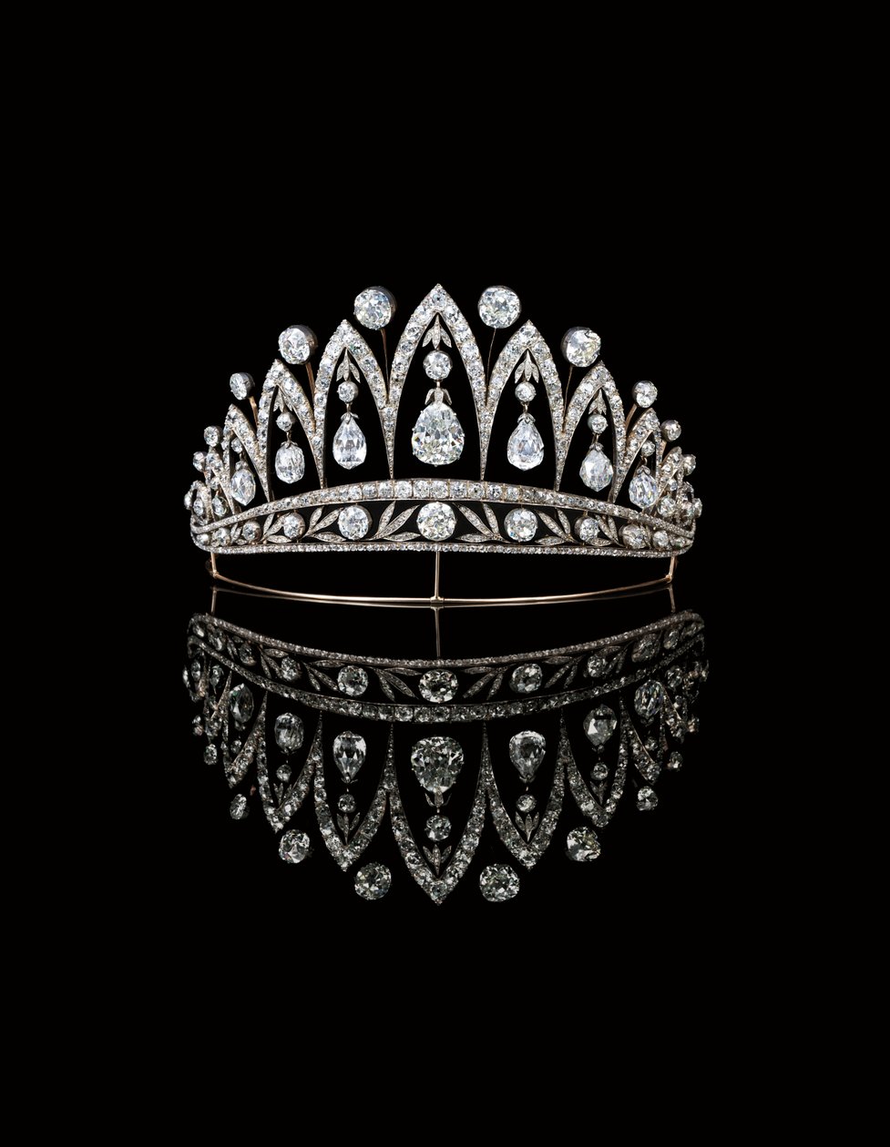 Tiara, von Faberge, um 1890 von August Wilhelm Holmström