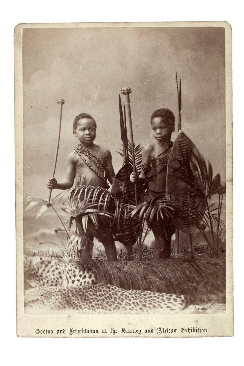 Gootoo und Inyokwana auf der Stanley and African Exhibition, London, 1890 von British Photographer