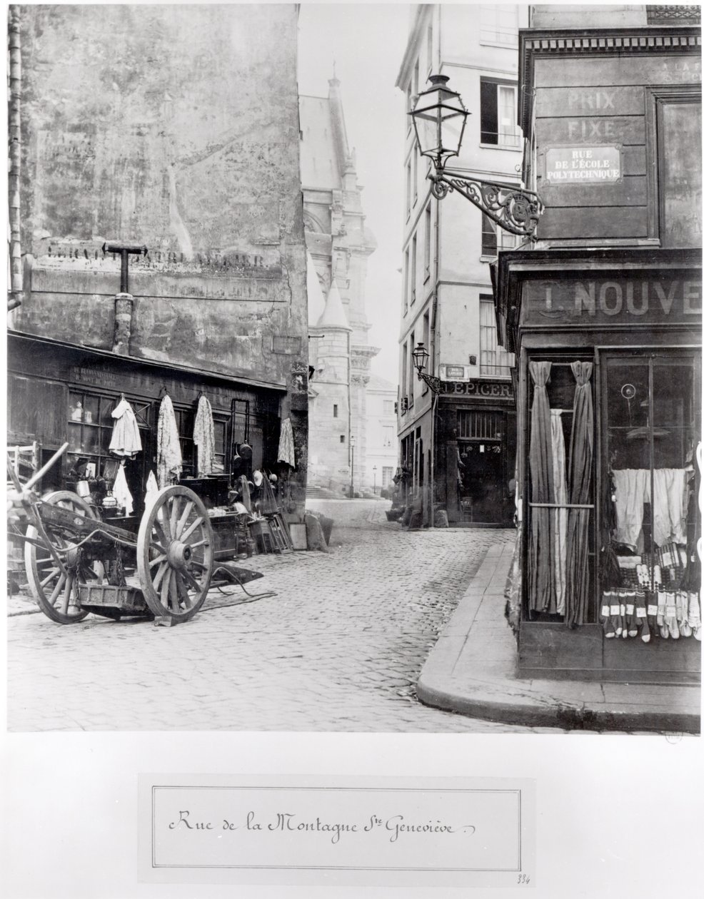 Rue de la Montagne Sainte-Genevieve, Paris, 1858-78 von Charles Marville