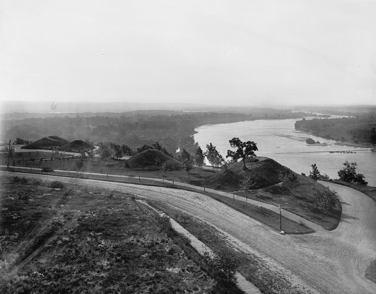 Indian Mound Park, St. Paul, Minnesota, ca. 1898 von Detroit Publishing Co.