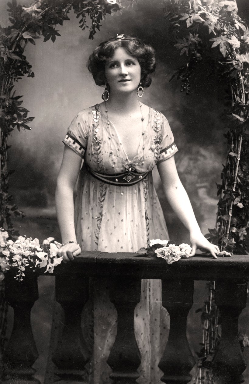 Nina Sevening, Schauspielerin, 1900er Jahre von Dover Street Studios