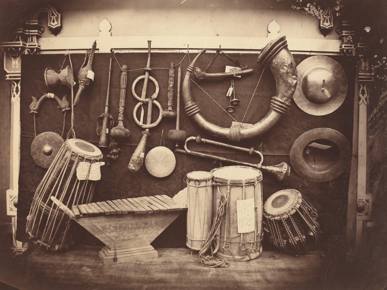 Stillleben mit Musikinstrumenten, um 1863 von Edmond Lebel