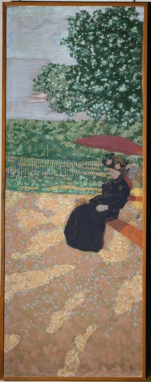 Park in Paris: Frau in Schwarz von Edouard Vuillard