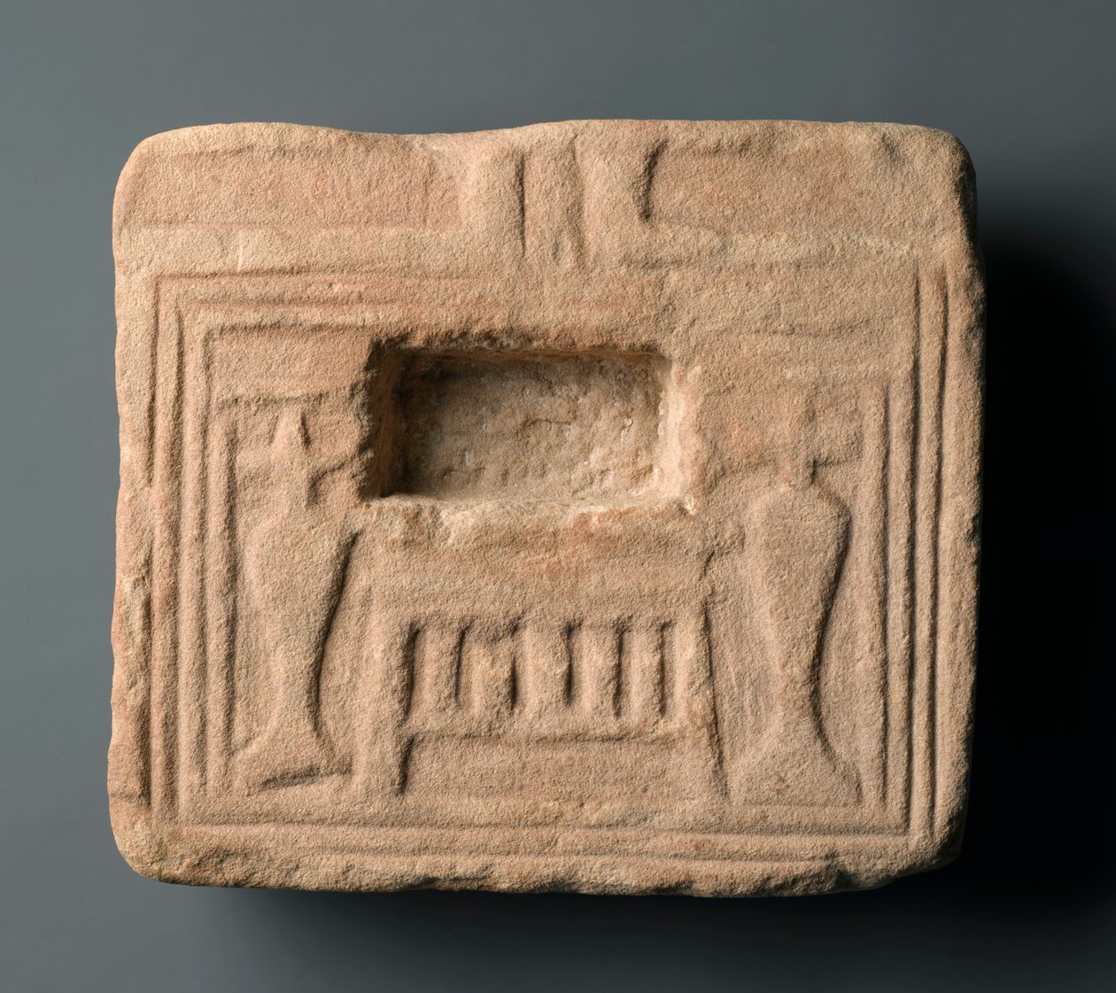 Opfertisch, möglicherweise aus El Hassaiah von Egyptian