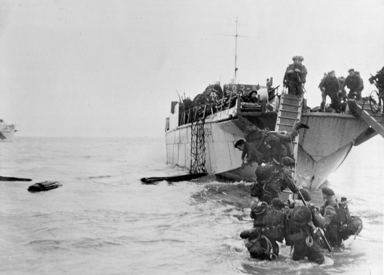 Kommandooperationen während der Invasion der Normandie, Juni 1944 von English Photographer