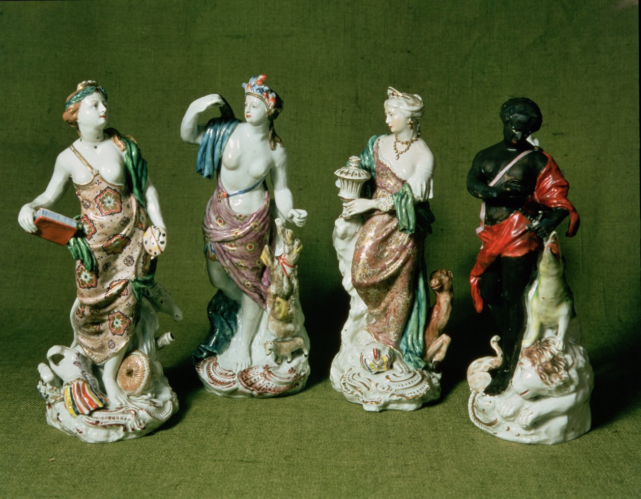 Plymouth-Porzellanfiguren der vier Kontinente, produziert unter William Cookworthy aus Longton Hall Formen, um 1770 von English School