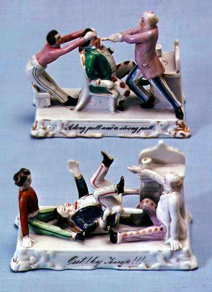Zwei Porzellanfiguren: Ein langer Zug und ein starker Zug, und raus! Bei Jingo!!!, ca. 1875-90 von English School