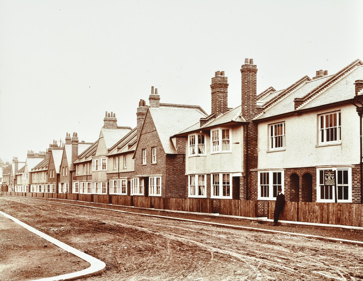 Norbury Estate, London von English Photographer
