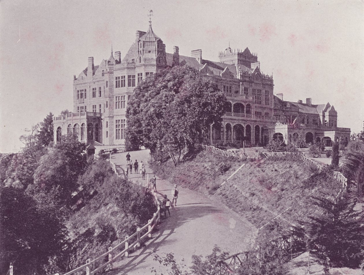 Vizekönigliche Lodge, Simla von English Photographer