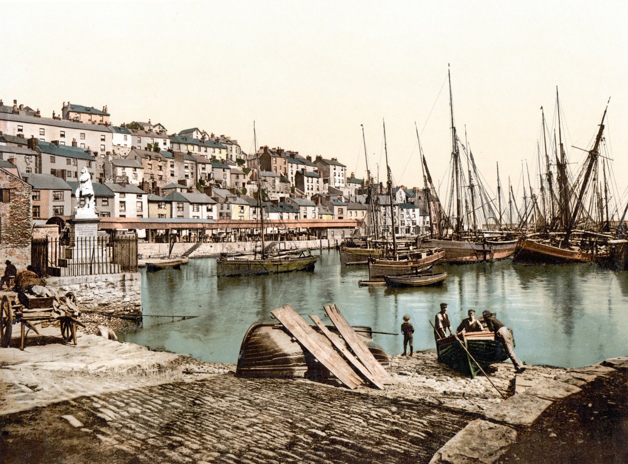 Brixham Hafen von English School