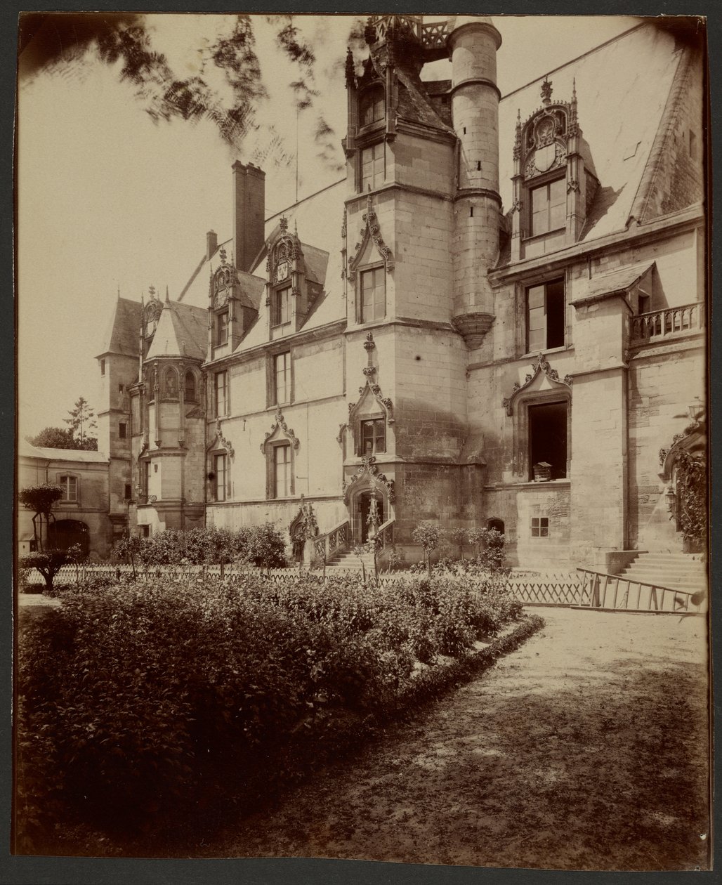 Beauvais, Justizpalast von Eugène Atget