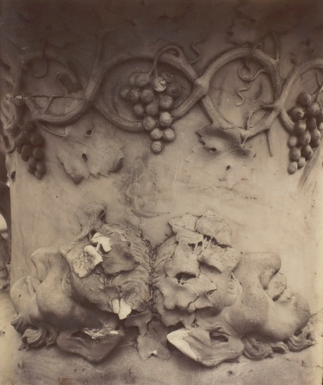 Versailles, Vasen-Detail, 1906 von Eugène Atget