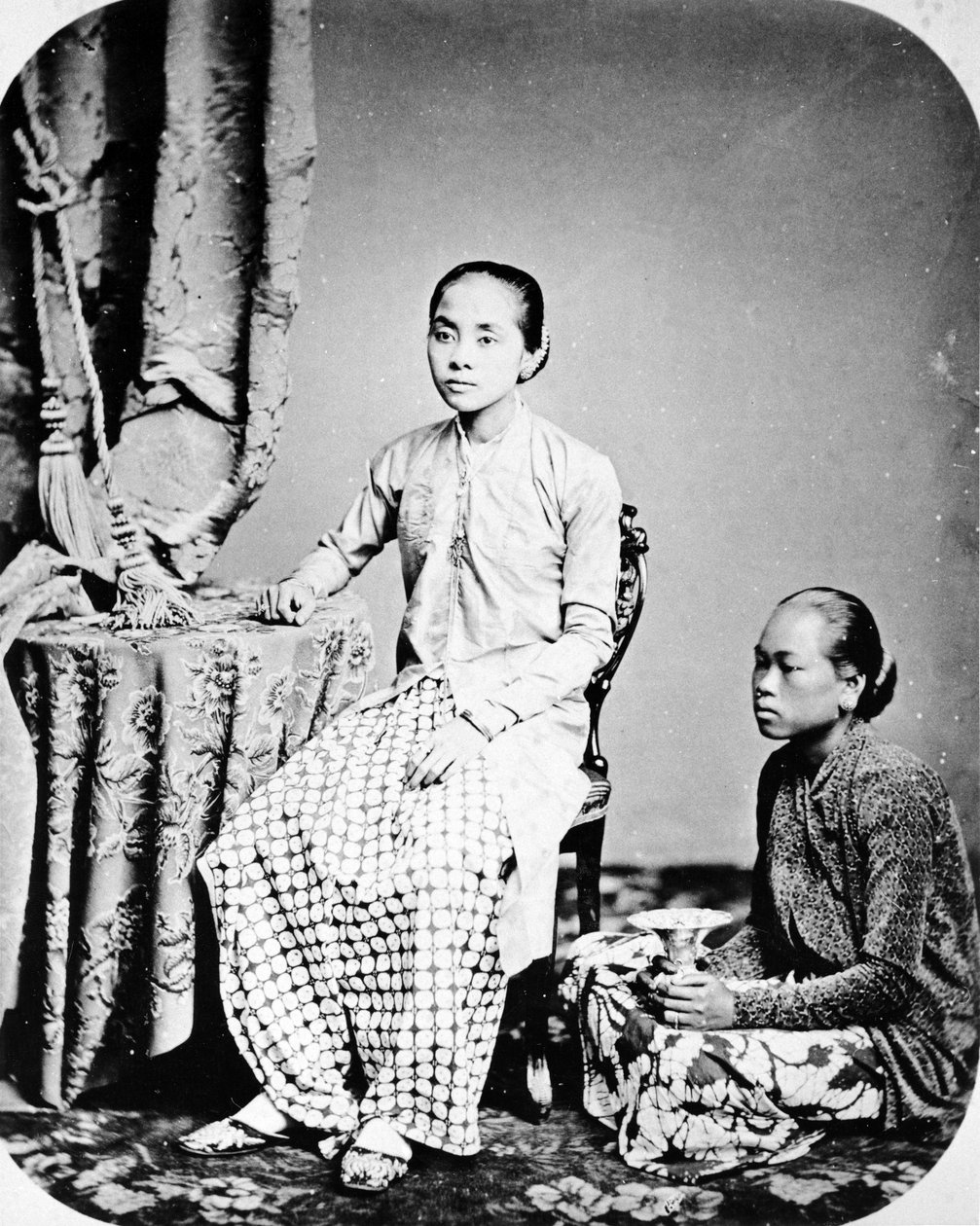 Rhaden Salehs Frau, Java, um 1872 von European Photographer