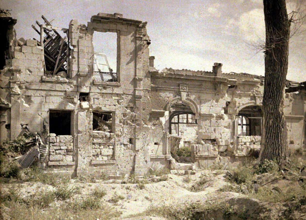 Ruinen des Château Saint-Paul, Crouy, Soissons, Aisne, Frankreich, 1917 von Fernand Cuville