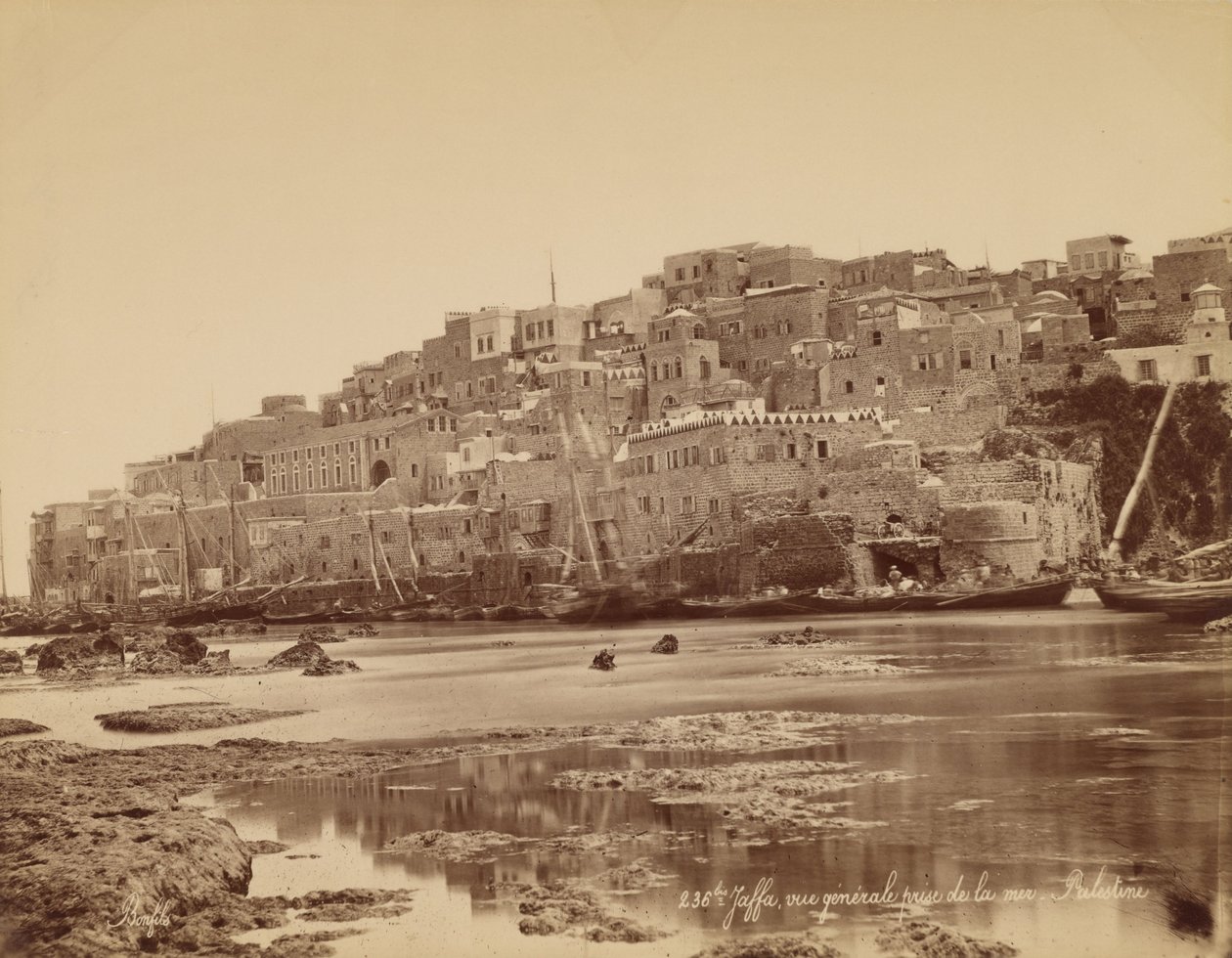 Jaffa, Gesamtansicht vom Meer aus von Félix Bonfils
