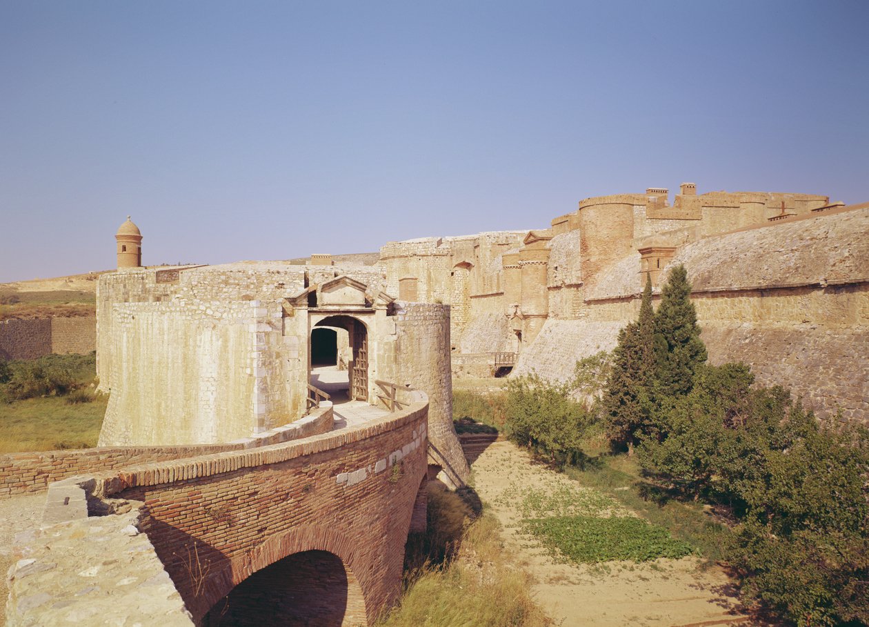 Eingang zum Fort de Salses, erbaut 1497-1504 von Francisco Ramirez