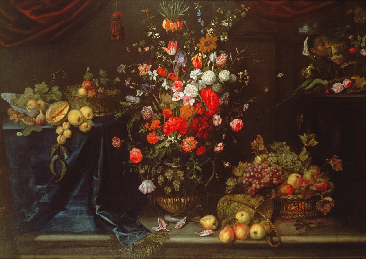Ein Stillleben mit Sommerblumen in einer skulptierten Urne von Eykens or Ijkens Ykens