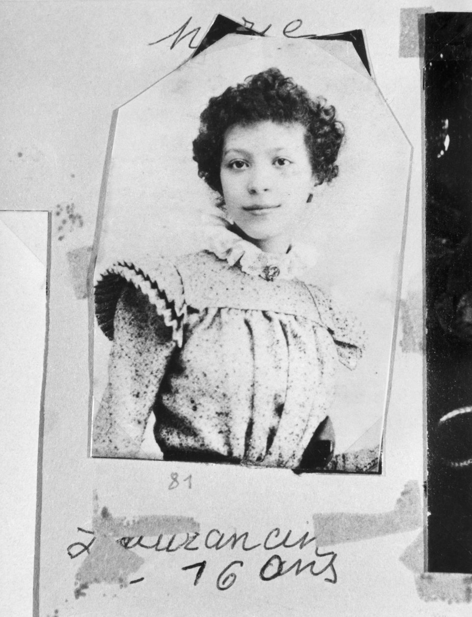 Marie Laurencin im Alter von 16 Jahren, aus dem Marcel Jouhandeau Album von French Photographer