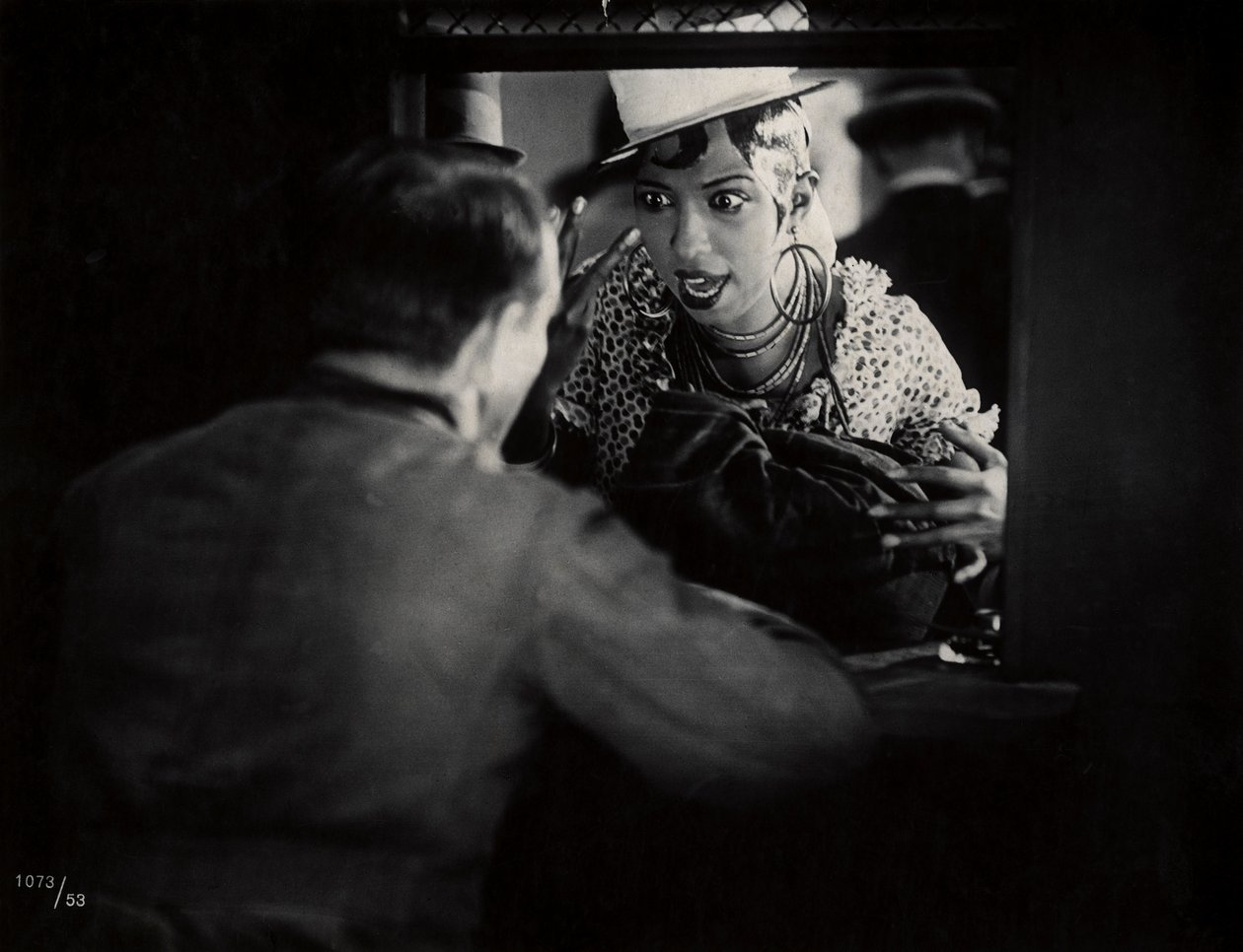 Standbild aus einem Film mit Josephine Baker von French Photographer