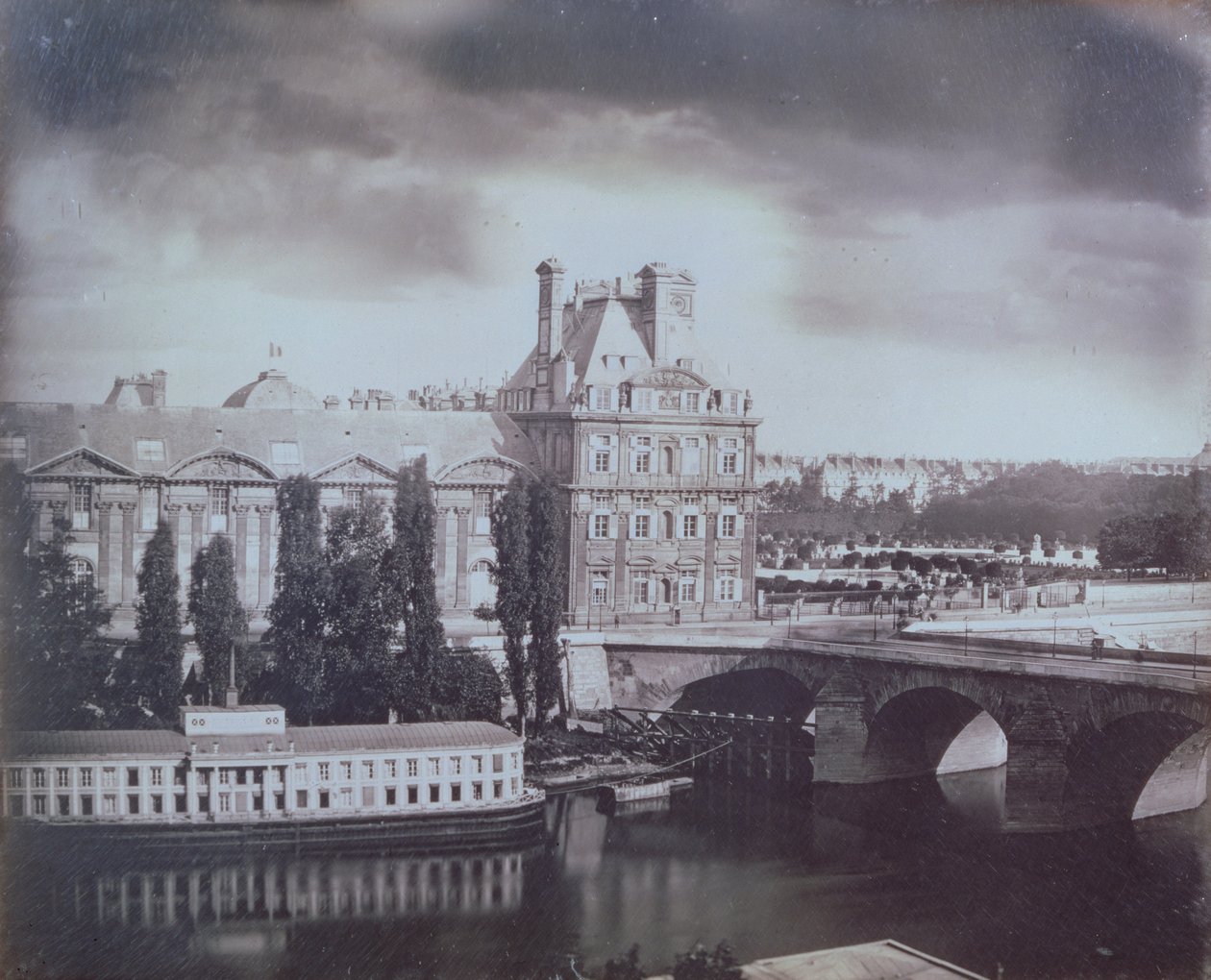 Ansicht des Louvre und der Tuilerien, um 1850 von French Photographer