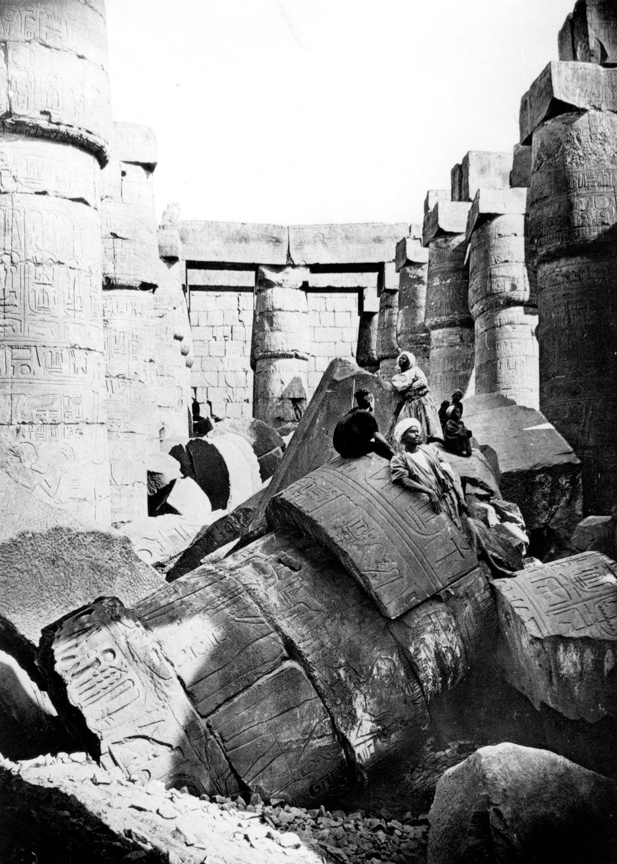 Tempelinneres, Karnak, Nubien, Ägypten, 1887 von Georges Henri Bechard