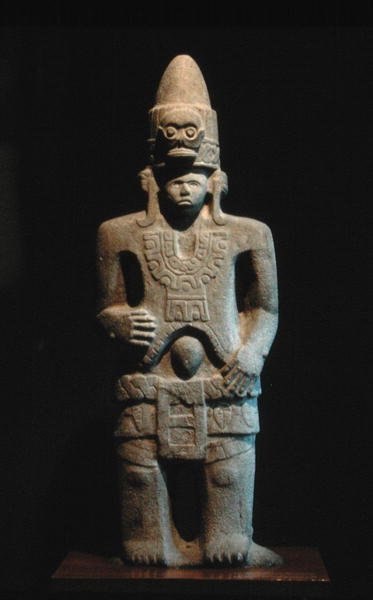 Statue, postklassische Periode (900-1521) von Huaxtec Huaxtec