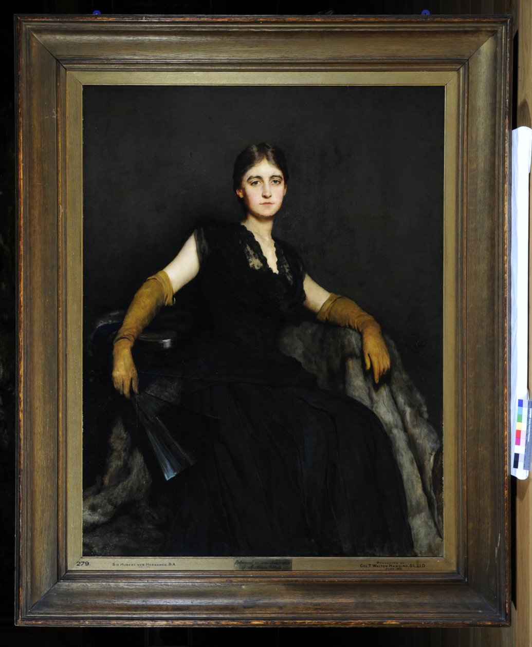Entranced, oder Dame in Schwarz von Hubert von Herkomer