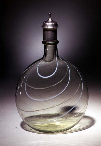 Glasdekantierflasche von James and Sons Powell