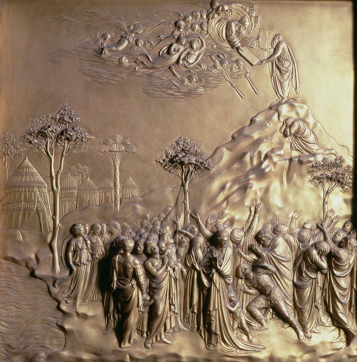 Moses empfängt die Gesetzestafeln, eines von zehn Reliefs von den Paradiespforten (Osttüren), 1425-52 (vergoldete Bronze) von Lorenzo Ghiberti