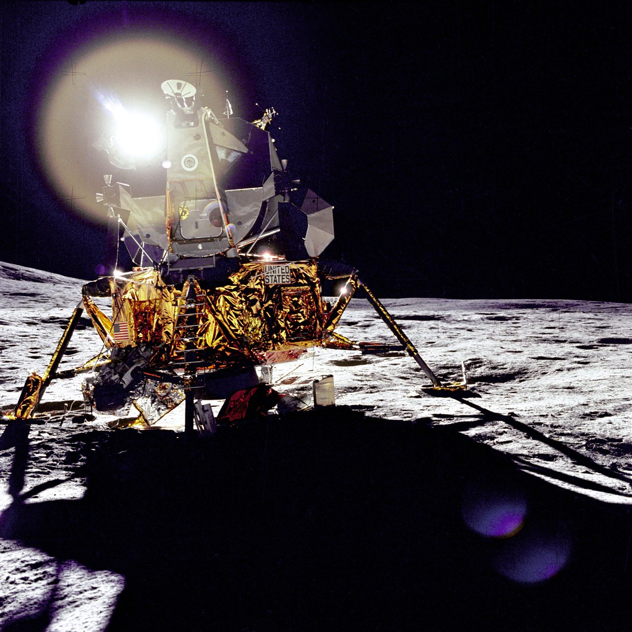 Apollo 14 - NASA, 1971 von NASA Images