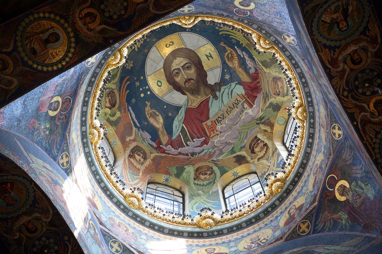 Christus Pantokrator, Decke der Kirche des Erlösers auf vergossenem Blut, St. Petersburg, Russland von Nikolai Nikolayevich Kharlamov