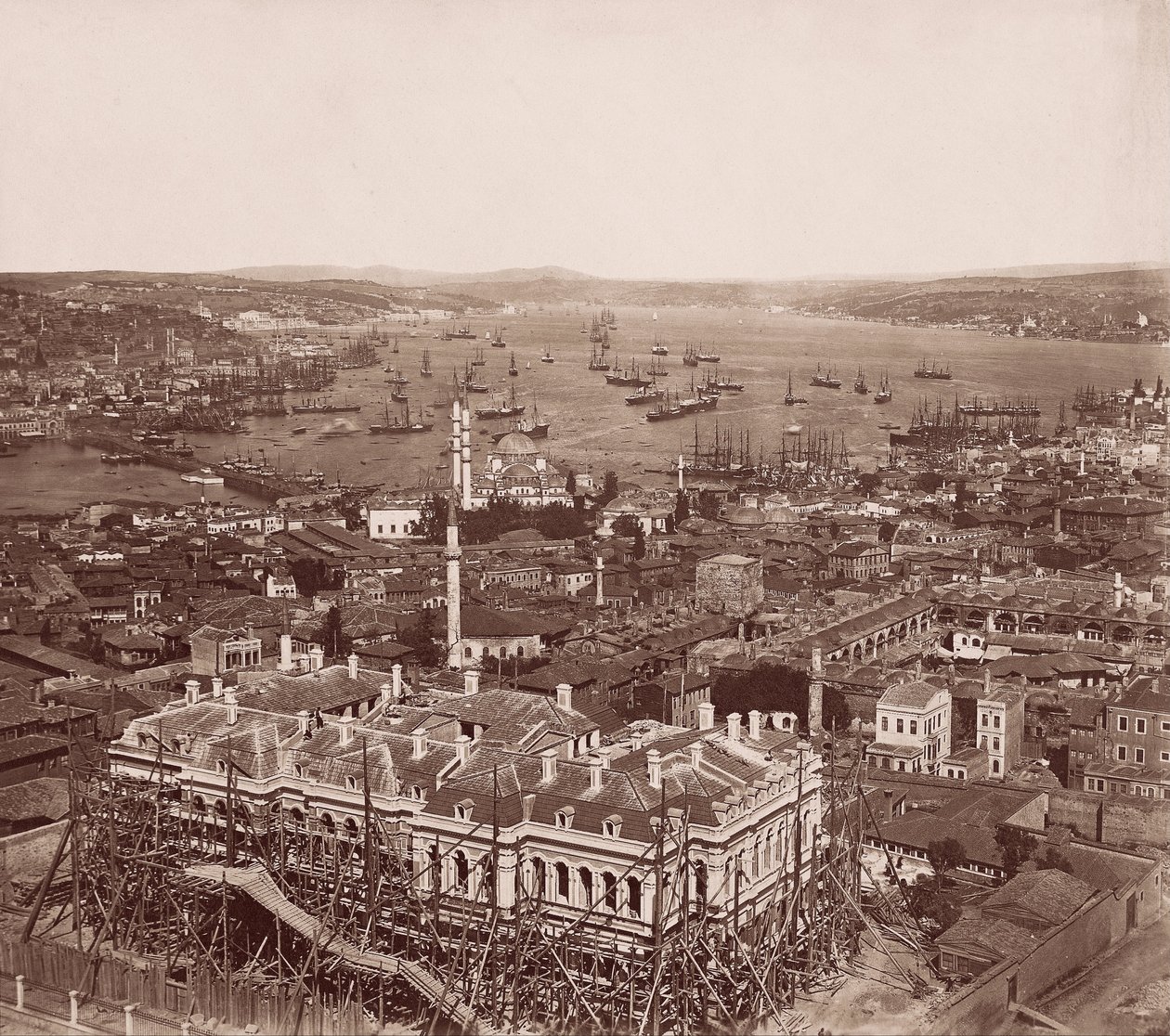 Der Bosporus vom Beyazd-Turm von J. Pascal Sebah