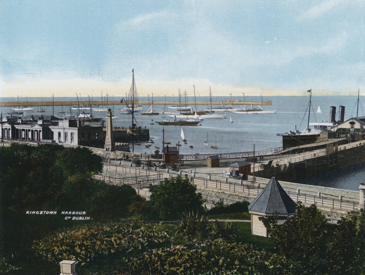 Kingstown Hafen, Co Dublin von Photographer Irish