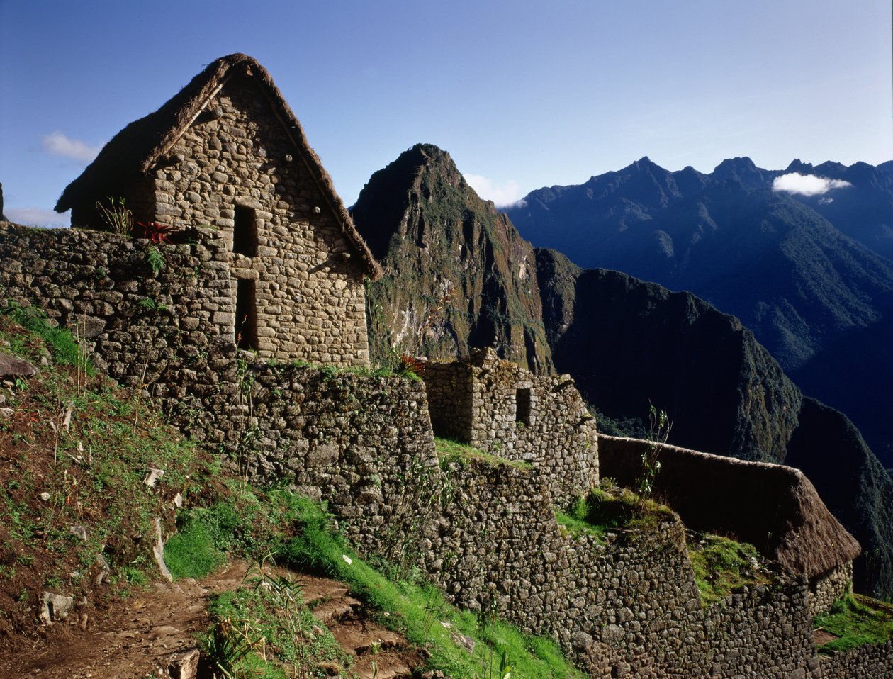 Terrassenbauten in der Inka-Zitadelle, erbaut im 15. Jahrhundert von Pre Columbian