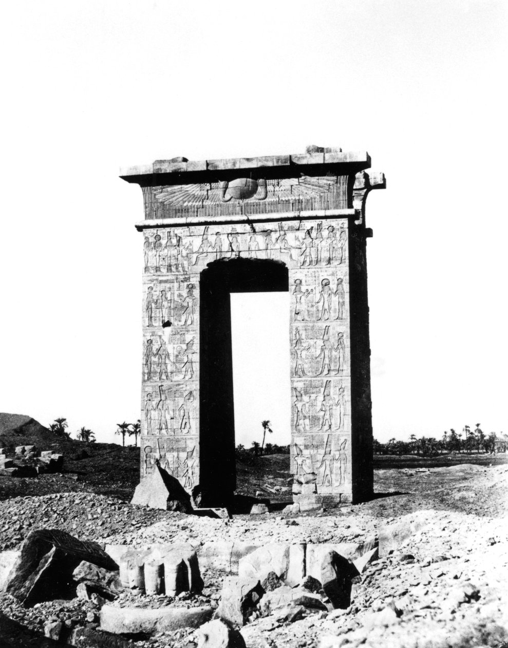 Tempelbogen in Karnak, Ägypten, 1863-1864 von Richard Phene Spiers