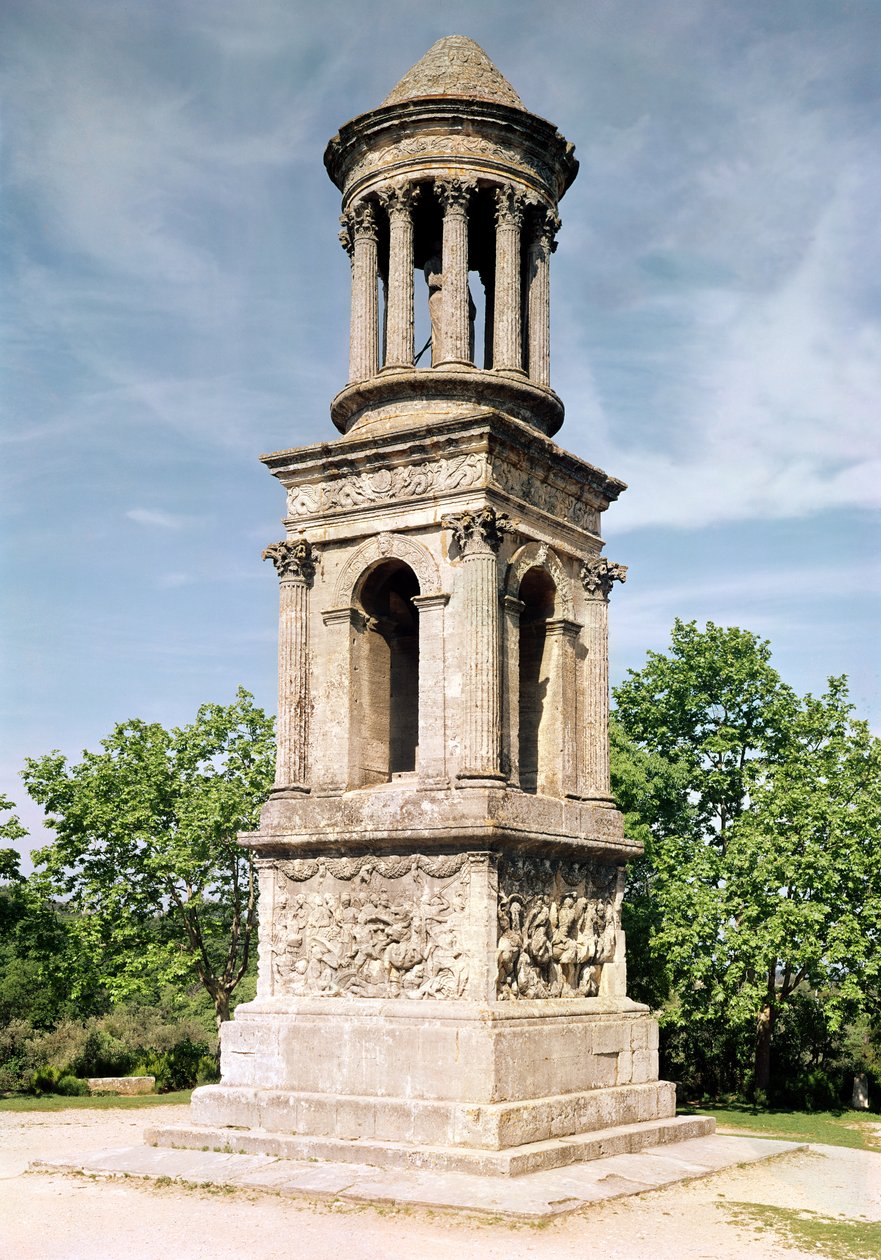 Mausoleum der Familie Julii, um 30-20 v. Chr. von Roman