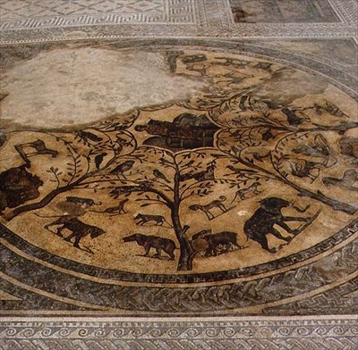Wilde Tiere, Römisches Mosaik aus dem Haus des Orpheus, 3. Jh. n. Chr. von Roman Roman