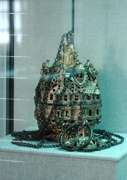 Weihrauchfass von Gozbert von Romanesque