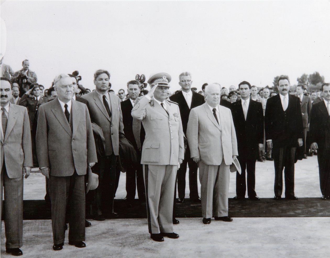 Die Ankunft der sowjetischen Delegation in Belgrad, 26. Mai 1955 von Russian Photographer