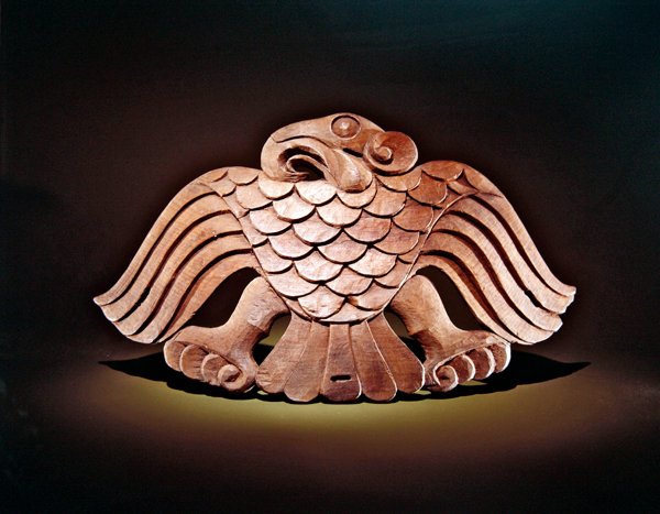 Adlersattelornament (Holz) von Scythian