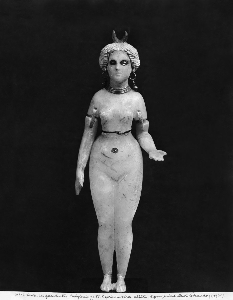 Statuette einer nackten Frau, Vorderansicht von Seleucid