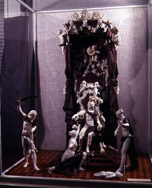 Das Urteil Salomos, hergestellt in München, ca. 1741 (Elfenbein, Walnuss und farbiges Glas) von Simon Troger