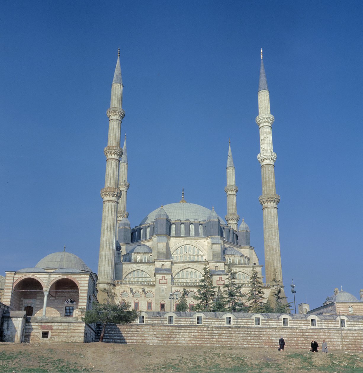 Ansicht der Moschee, osmanisch, erbaut ca. 1569-75 von Sinan