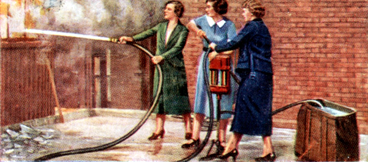 Luftschutzmaßnahmen, Zigarettenkarte, britisch, 1938 von Unbekannt