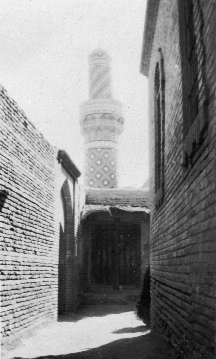 Hintergasse und alte Moschee, Bagdad, Irak von Unbekannt