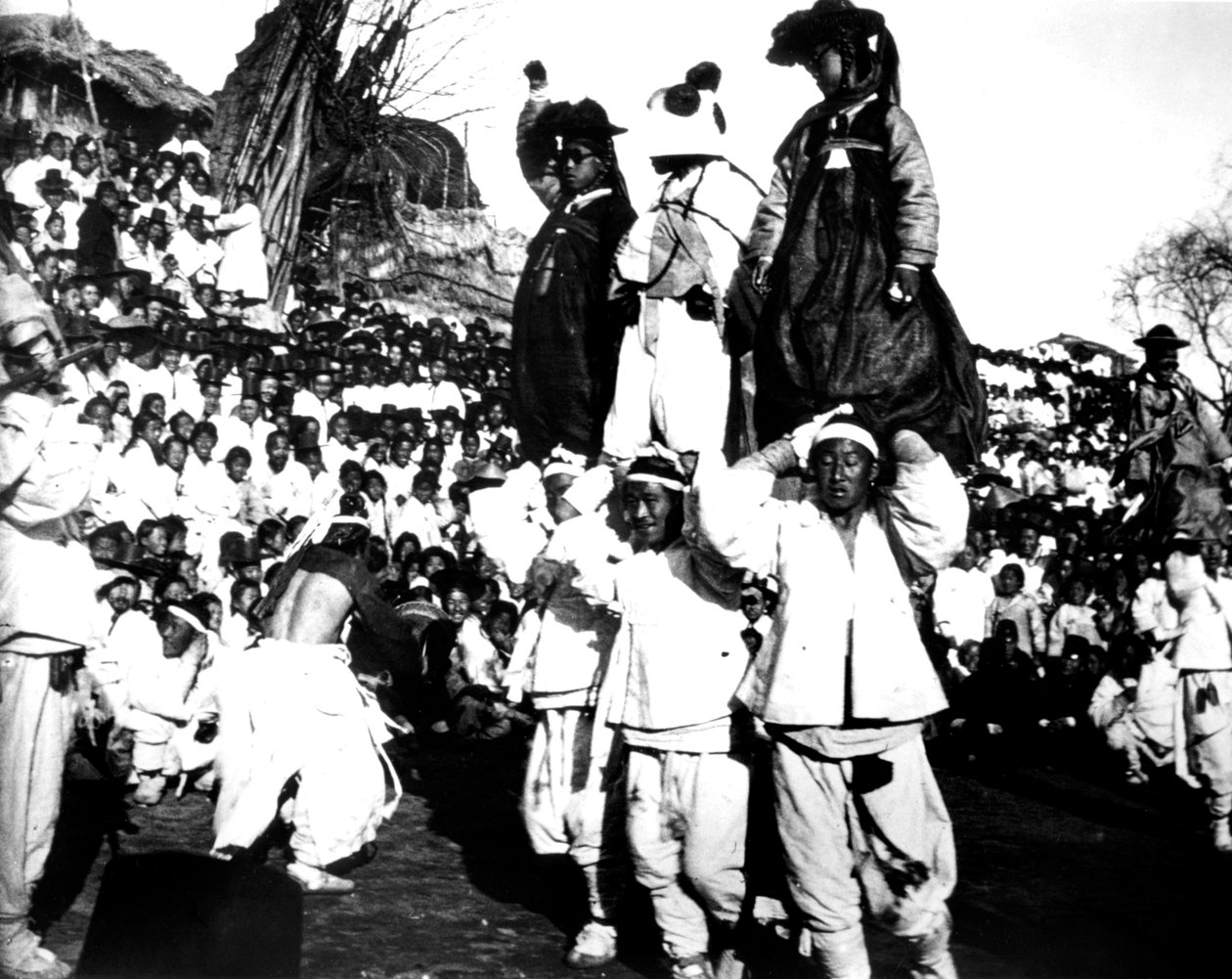 Festival in Korea, 1900 von Unbekannt