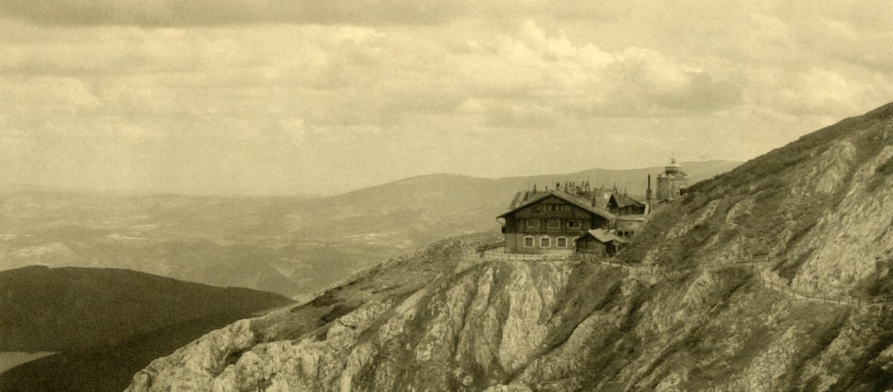 Hotel auf dem Schneeberg, Niederösterreich, um 1935 von Unbekannt