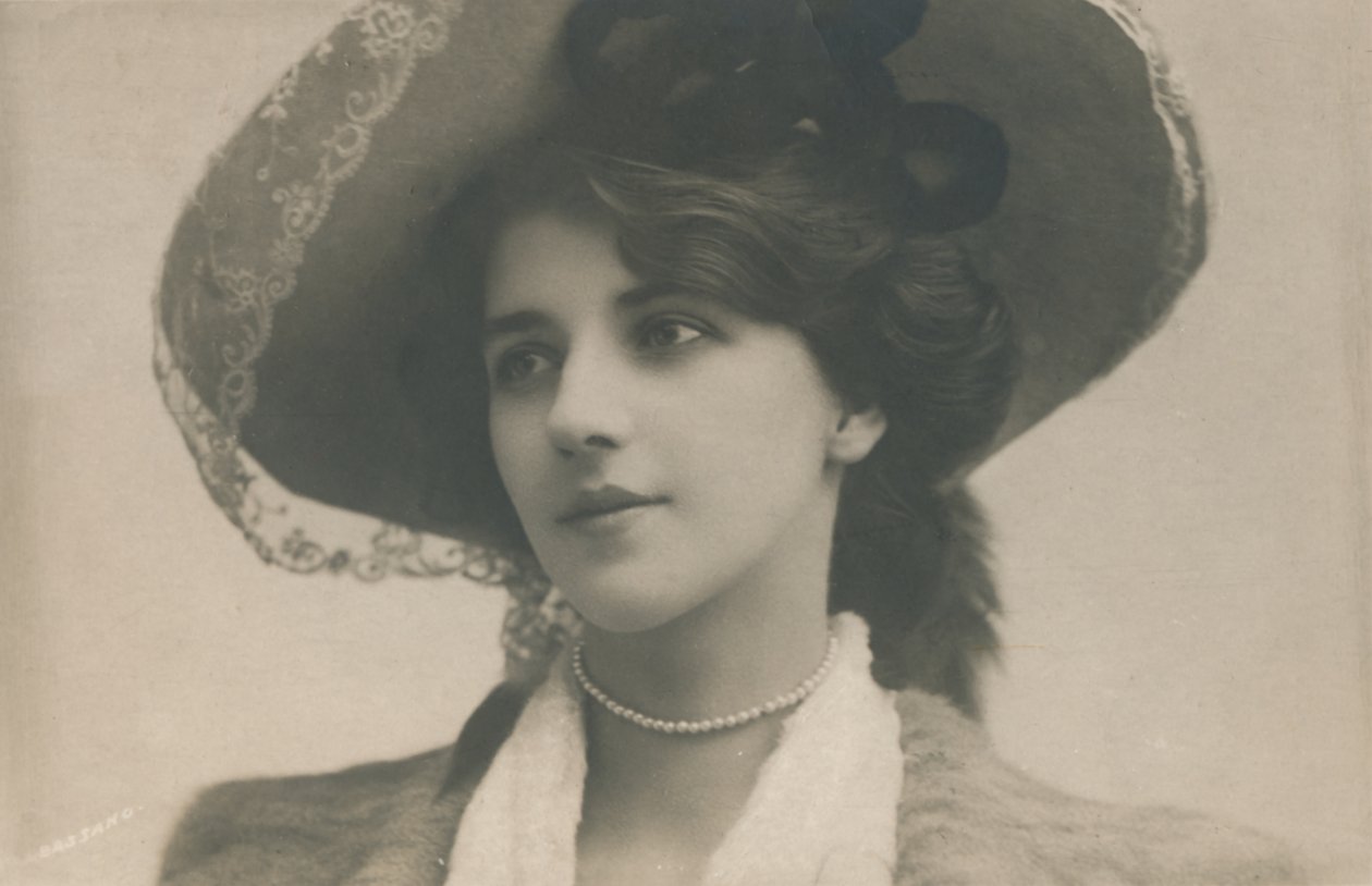 Miss Ethel Warwick, 1882-1951, ca. 1930 von Unbekannt